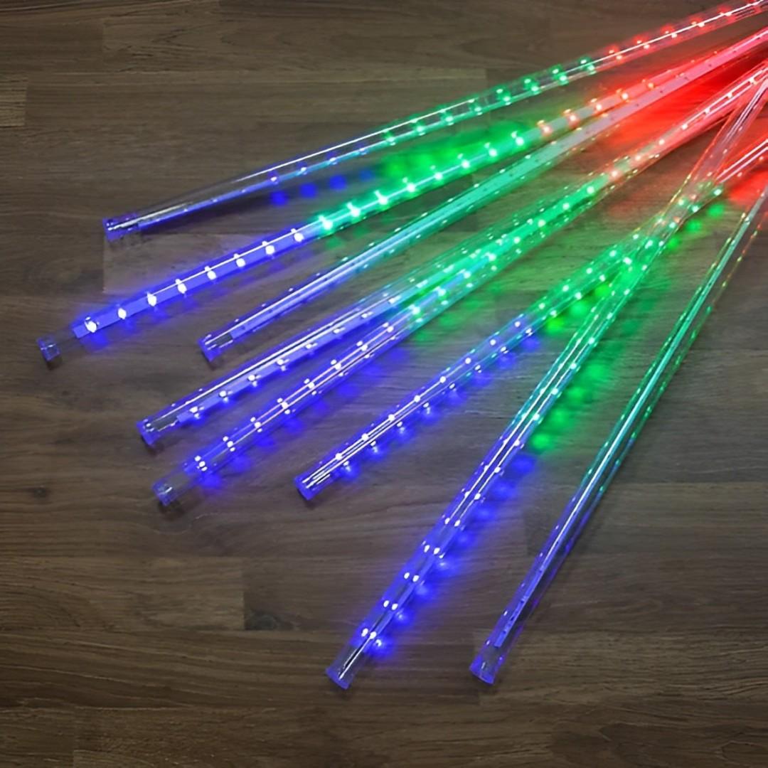 the-christmas-workshop-2m-multicoloured-connectable-meteor-shower-lights~5025301819798_06c_MP (2)